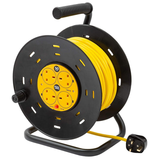 سلك تمديد كهرباء  – بكرة 50 متر، 4 مخارج، متوفر أيضًا بأطوال 20 و 30 و 50 متر، حماية حرارية