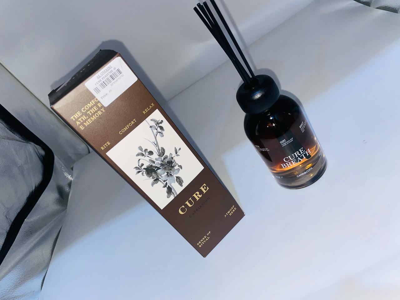 معطر منزلي برائحة فاخرة