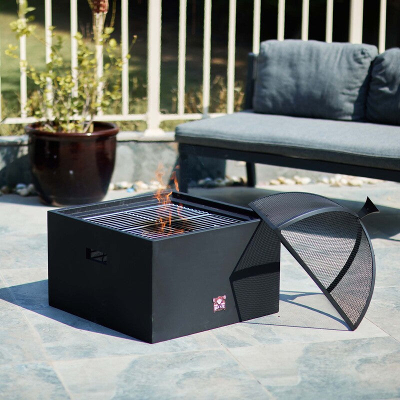 Bad axe The Log Cabin Firepit